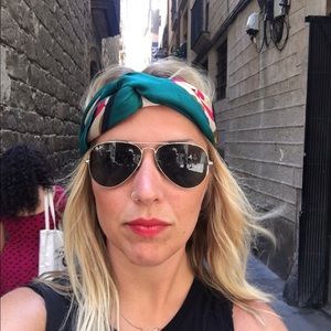 Meet your Posher, Bekah