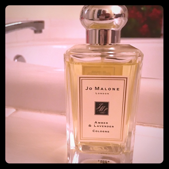 Jo Malone only sprayed a few times Beautiful smell