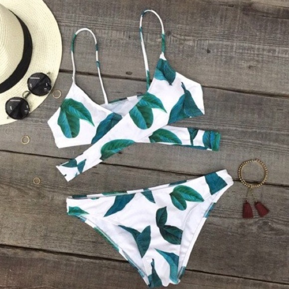 Cupshe Leaf-Print Bathingsuit