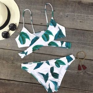 Cupshe Leaf-Print Bathingsuit