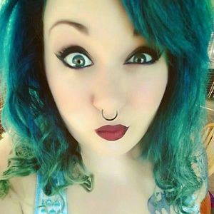 Meet your Posher, Nicolette