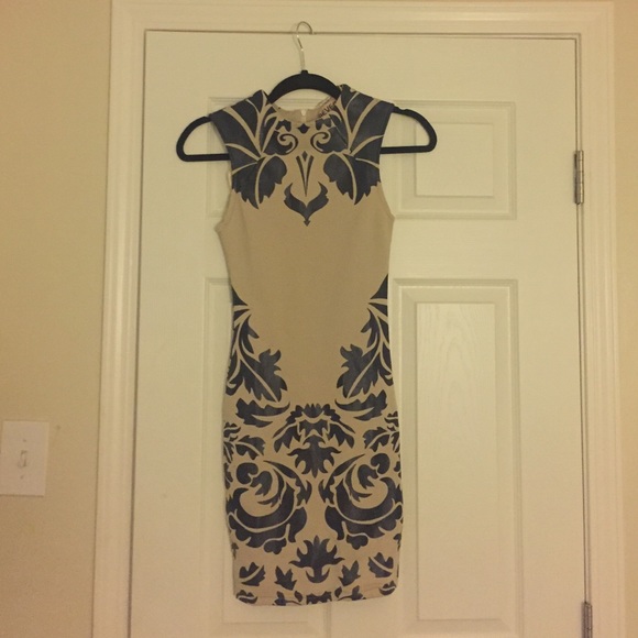 Reverse high neck foil print dress in cream & navy