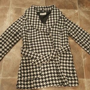 Closing sale!! Merona Houndstooth Peacoat NWOT