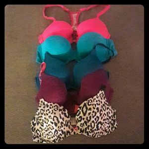 Bundle lot of 3 VS Bras