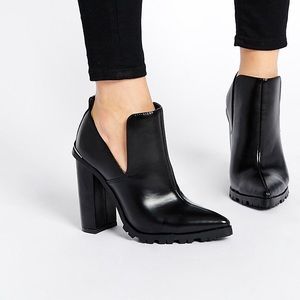 Asos Edgware Pointed Cutout Ankle Boots, size 9