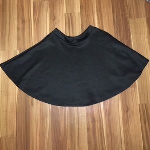 Black skater skirt