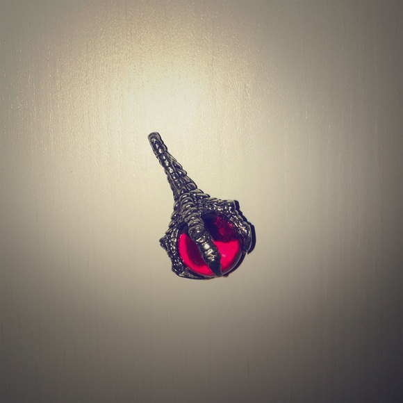 Dragon's claw red orb charm