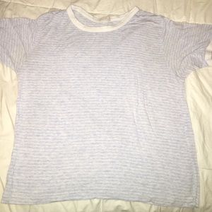 White and blue stripped tee