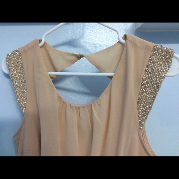 Dress - Picture 2 of 4