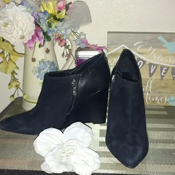 Suede and leather wedges - Picture 2 of 4