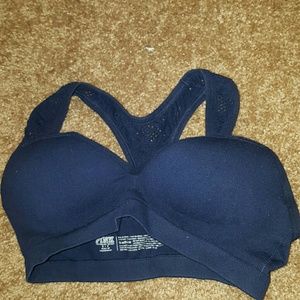 Pushup sports bra