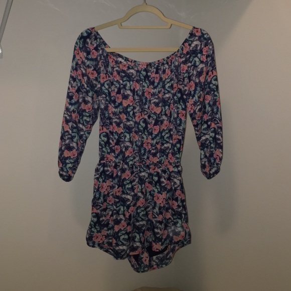 Off the shoulder floral romper