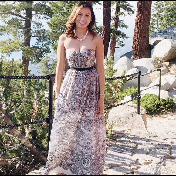 BCBG White and Black Gown - Picture 3 of 4