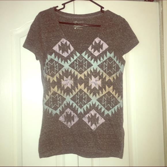 American Eagle pastel tribal print tee