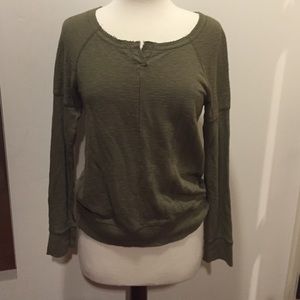 Army green pullover