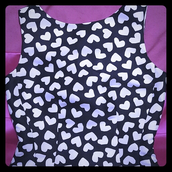 Kate Spade black white sz 4 heart dress