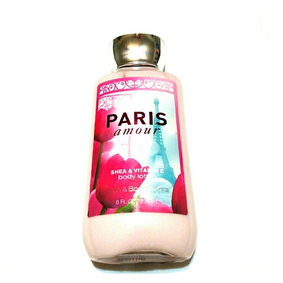 Paris Amour body lotion