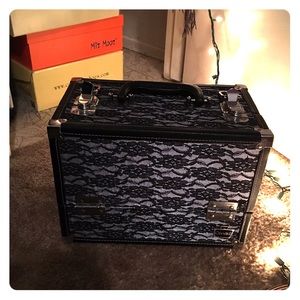 Caboodle Makeup Container
