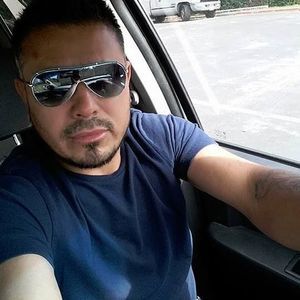 Meet your Posher, Charly