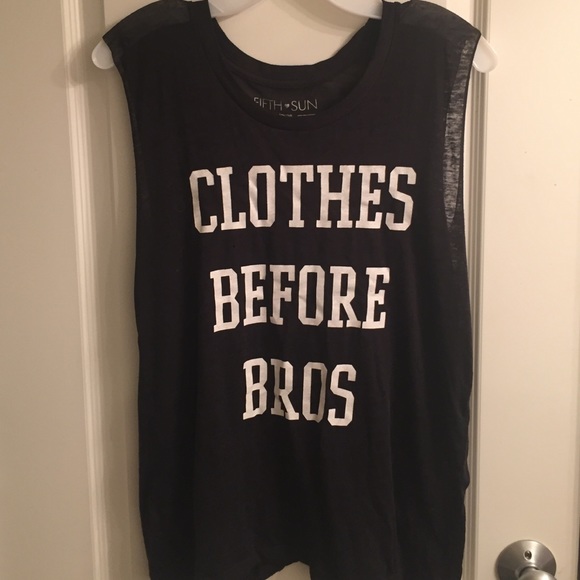 Fifth Sun Tops - Short sleeve graphic tee