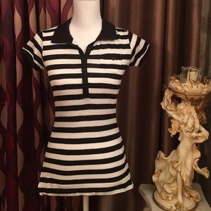 #145.   stripe top with buttons and packet