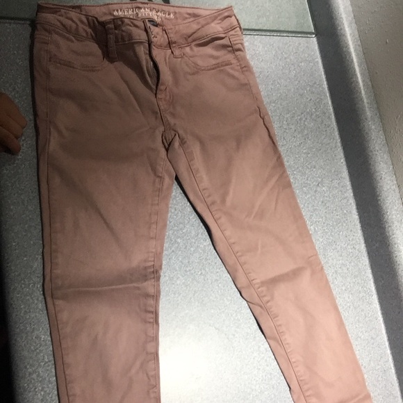 Dark pink American Eagle jeans. Size 4