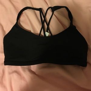 Lululemon Free To Be bra