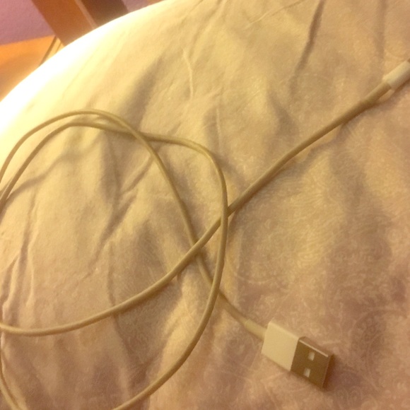 I phone cable 😘