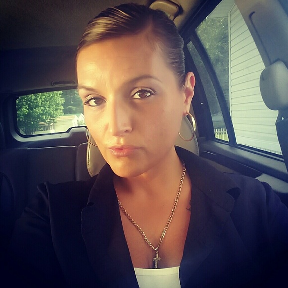 Meet your Posher, Kim