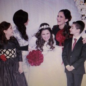 Meet your Posher, Chedvah