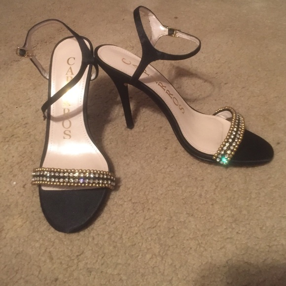 Black heels - Picture 1 of 1