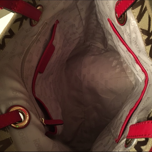 Michael Kors Tote - Picture 3 of 4