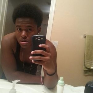 Meet your Posher, Angelo