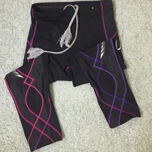 CW-X womens compression 3/4 length pants