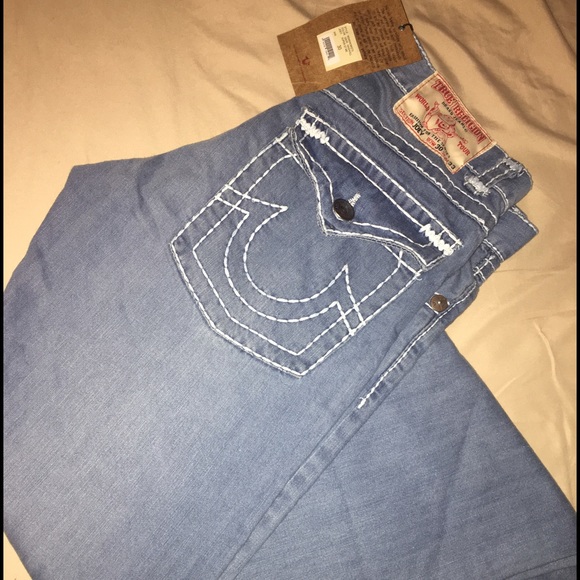TRUE Religion Light Denim "JOEY" Jeans - Picture 2 of 2