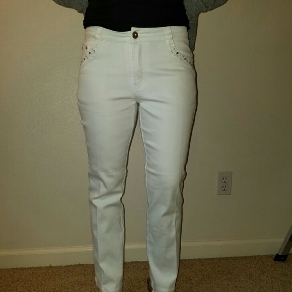 NWOT White T&M Jeans Sz 28 - Picture 1 of 3