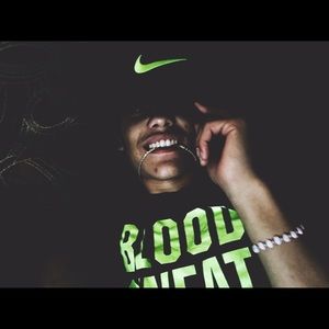 Meet your Posher, Dwayne