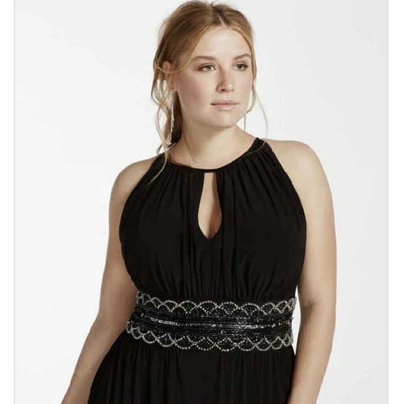 Davids Bridal Sleveless Keyhole Beaded Waist Dress