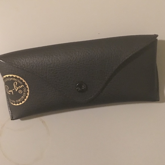 RAYBAN CASE