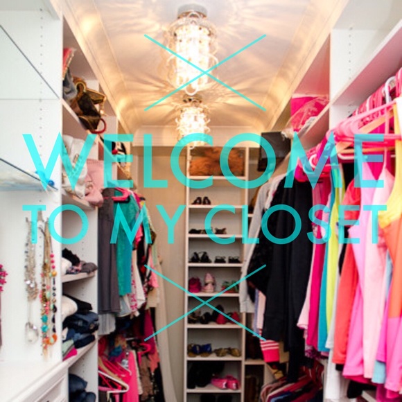 Welcome to my closet!!