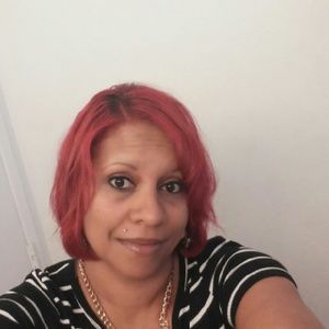 Meet your Posher, Desiree