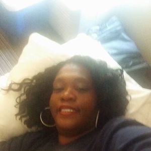 Meet your Posher, Carla