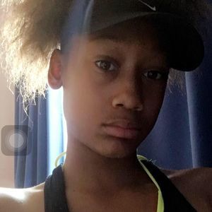 Meet your Posher, Siah