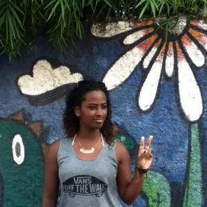 Meet your Posher, Deedee