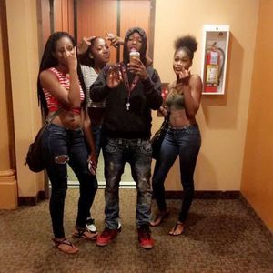 Meet your Posher, Kemofi