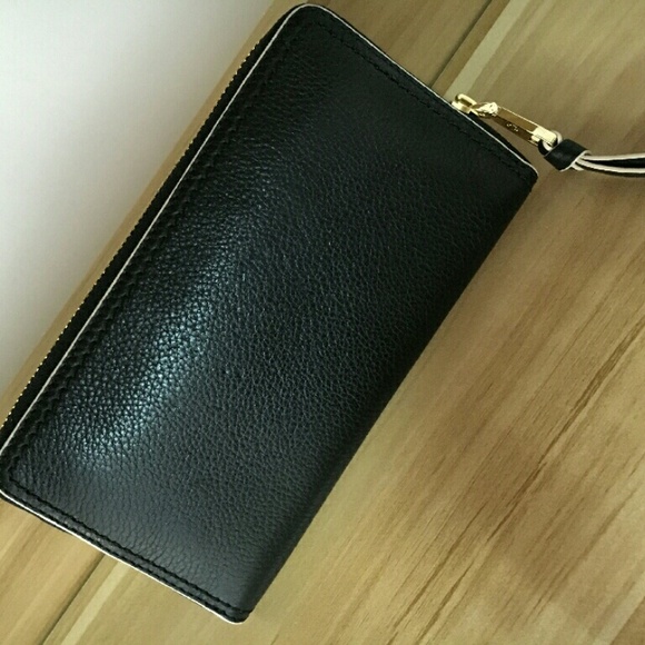 tory burch wallets - Picture 3 of 3