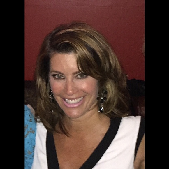 Meet your Posher, Kim - Picture 1 of 1