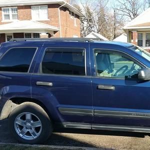 Meet your Posher, Leslie