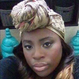 Meet your Posher, Shereen