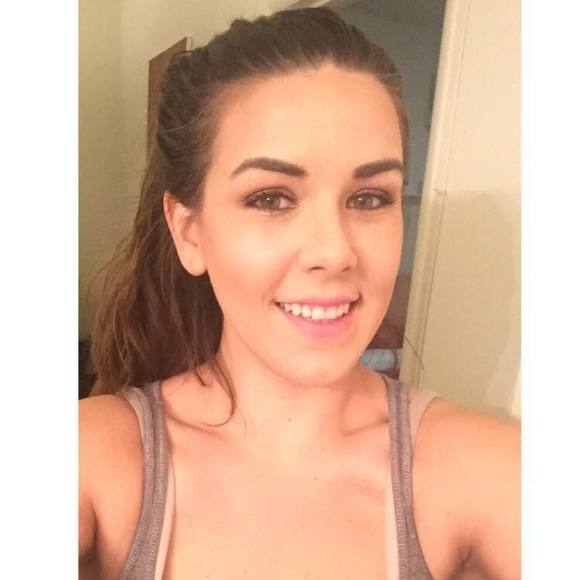 Meet your Posher, Dana